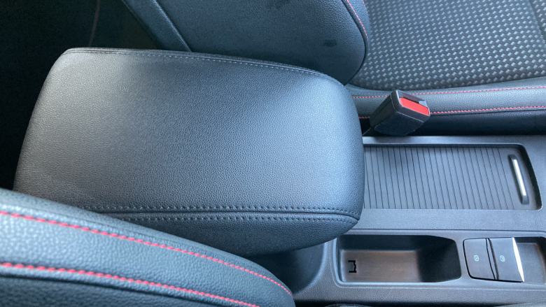 Ford Focus 1.0 EcoBoost Hybrid mHEV 155 ST-Line X Edition 5dr Petrol Hatchback